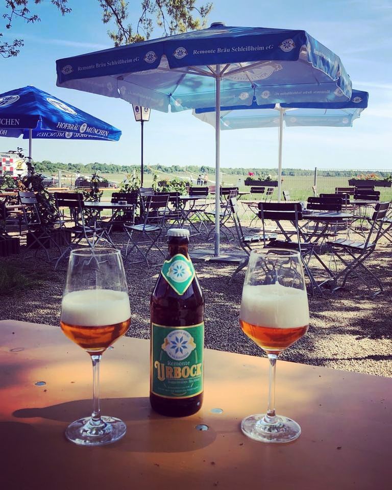 Gemütlicher Biergarten Gemütlicher Biergarten
